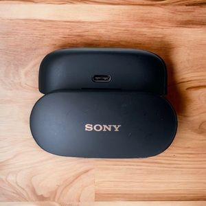 Sony WF1000XM4/B Wireless Earbuds Replacement Charging Case/Black